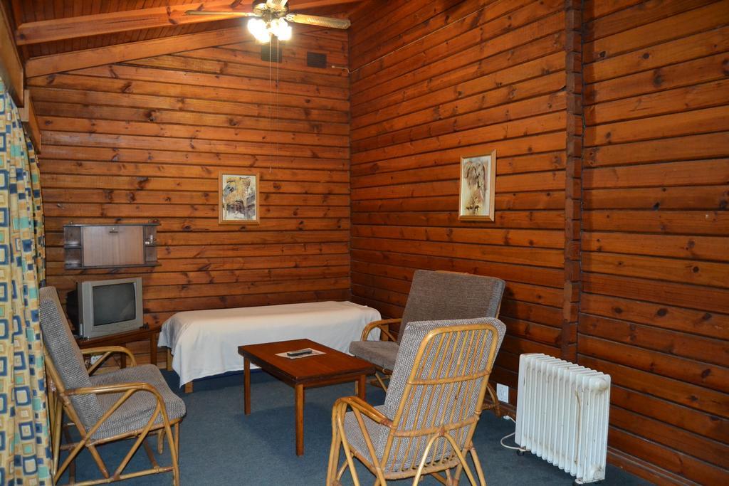 Log Cabin & Settlers Village جراسكوب المظهر الخارجي الصورة